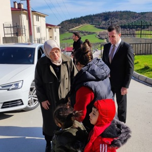 Milletvekilimiz Sayın Meliha AKYOL İlimize Gelen Depremzedeleri Ziyarette Bulundu - fotoğraf 2