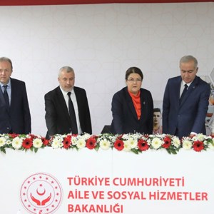 Bakanımız Derya Yanık Engelli Vatandaşların Kamu Kurumlarına Yerleştirilmesi Töreni'ne Katıldı - fotoğraf 2