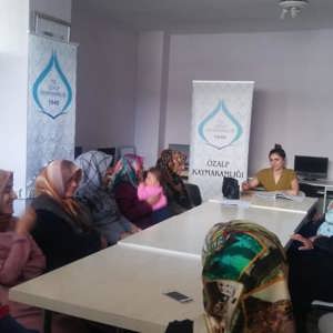 Tuşba SHM’den kadınlara “Çocuk Yetiştirmede Temel Beceriler” katılım Belgesi verildi - fotoğraf 3