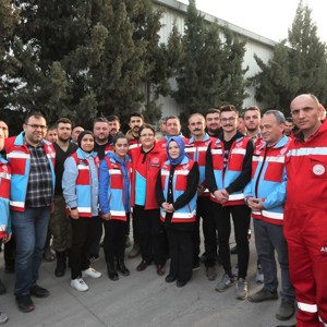 Derya Yanık, Minister of Family and Social Services, Visited Earthquake Victims in Kahramanmaraş - fotoğraf 21