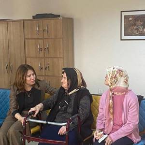 Huzurevi Sakinlerimize Ziyaret - fotoğraf 1