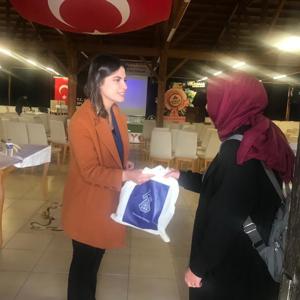 8 Mart Dünya Kadınlar Günü nedeniyle Kastamonu' da konaklayan depremzede kadınlarımıza etkinlik düzenlendi. - fotoğraf 7