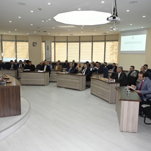 İlimizde Misafir Edilen Depremzede Vatandaşlarımıza İlişkin Yürütülen Hizmetler Kapsamında Değerlendirme Toplantısı Yapıldı - fotoğraf 5