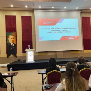 Koruyucu Aile Hizmetlerinden Sorumlu Personele Yönelik Hizmet İçi Eğitim Programı Başladı - fotoğraf 3