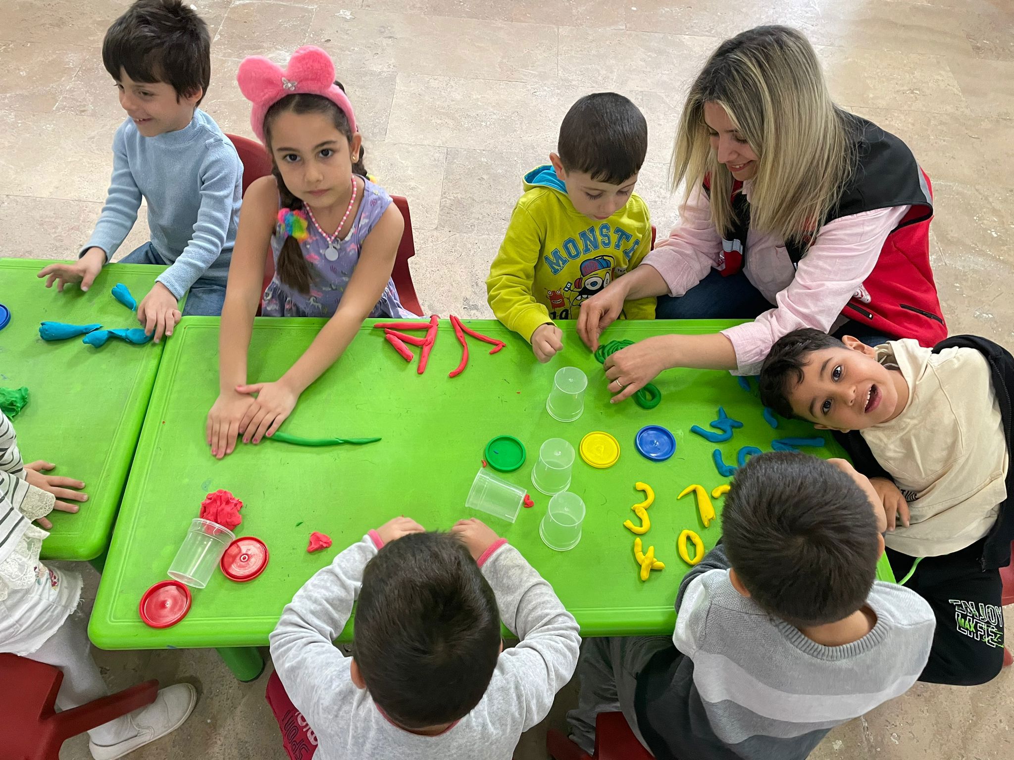 KYK'da misafir edilen depremden etkilenen çocuklarımızla dolu dolu geçen günlerimiz.  - fotoğraf 1