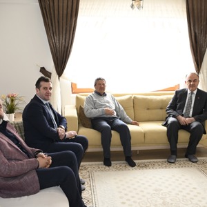 18 Mart Şehitleri Anma Günü Münasebetiyle Kıymetli Şehit Ailelerimiz Ziyaret Edildi - fotoğraf 2