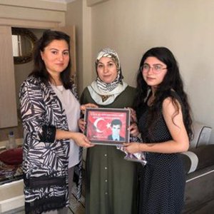 ŞEHİDİMİZ BAYRAM BAHSİ'NİN AİLESİ ZİYARET EDİLDİ - fotoğraf 2