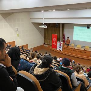 "Koruyucu Aile Tanıtım ve Ön Başvuru Alma" toplantısı, deneyimli koruyucu ailelerimizin de katılımı ile #KoruyucuAile birimimiz tarafından düzenlemeye tüm hızıyla devam ediyor.  - fotoğraf 2