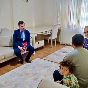 Valimiz Sayın Muammer Erol ve İl Müdürümüz Arif LAÇİN İlimizdeki Depremzedelere Bir Takım Ziyaretler Gerçekleştirdi - fotoğraf 1