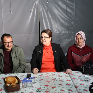 Bakanımız Derya Yanık Osmaniye'de İftar Programına Katıldı - fotoğraf 1