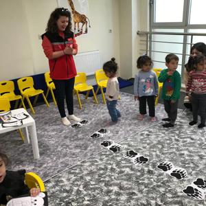 Depremden Etkilenen 5-10 Yaş Arasındaki Bireylere Psikososyal Destek Çalışması Yapıldı - fotoğraf 5