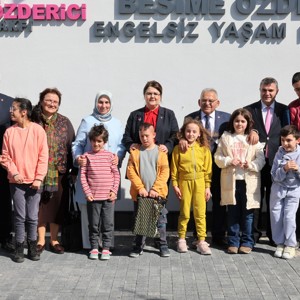 Bakanımız Derya Yanık Kayseri’de Engelsiz Yaşam Bakım Rehabilitasyon ve Aile Danışma Merkezi’nin Açılışını Yaptı - fotoğraf 12