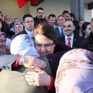 Minister Derya Yanık opened the Barrier-Free Living Care Rehabilitation and Family Counseling Center in Kayseri - fotoğraf 24