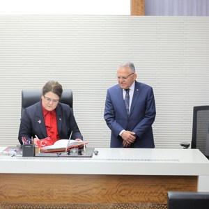 Minister Derya Yanık opened the Barrier-Free Living Care Rehabilitation and Family Counseling Center in Kayseri - fotoğraf 20