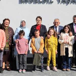 Minister Derya Yanık opened the Barrier-Free Living Care Rehabilitation and Family Counseling Center in Kayseri - fotoğraf 5