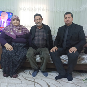 İl Müdürümüz Serdar Demirci, Şehidimiz Adem Akpınar’ın ailesinin Gönül Sofrasına Misafir Oldu. - fotoğraf 1