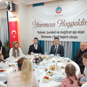 Vali Yardımcımız Sayın Mustafa Asım ALKAN Çocuklarımızla İftar Programında Bir Araya Geldi - fotoğraf 1