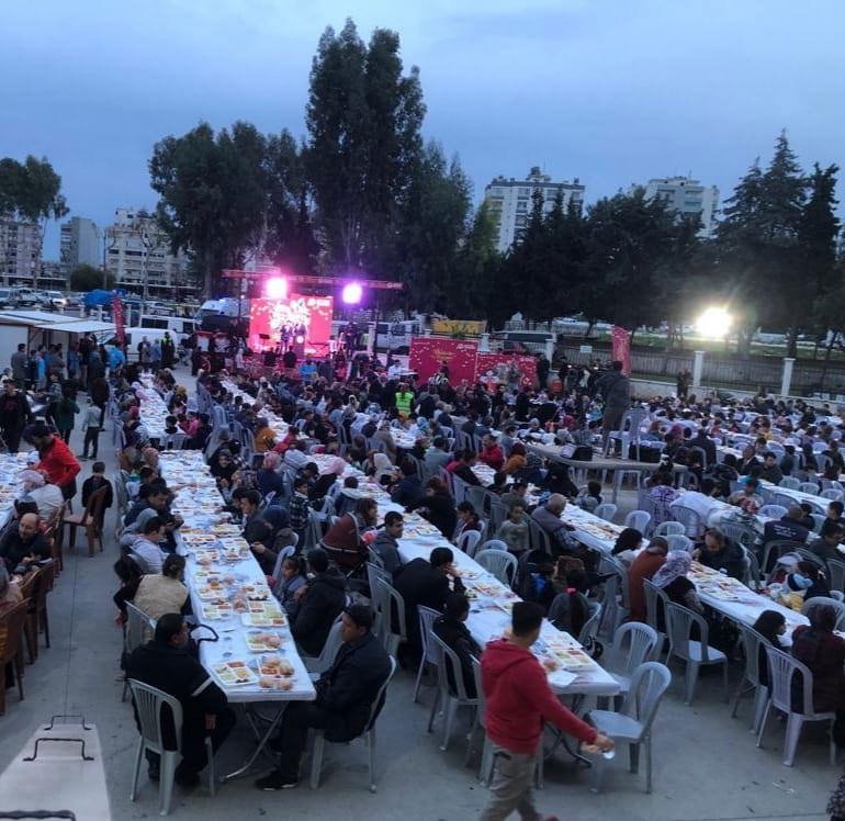 Ramazan ayının feyzini ve bereketini yaşadığımız bu güzel akşamda Roman vatandaşlarımızla iftar programında bir araya geldik.  - fotoğraf 1