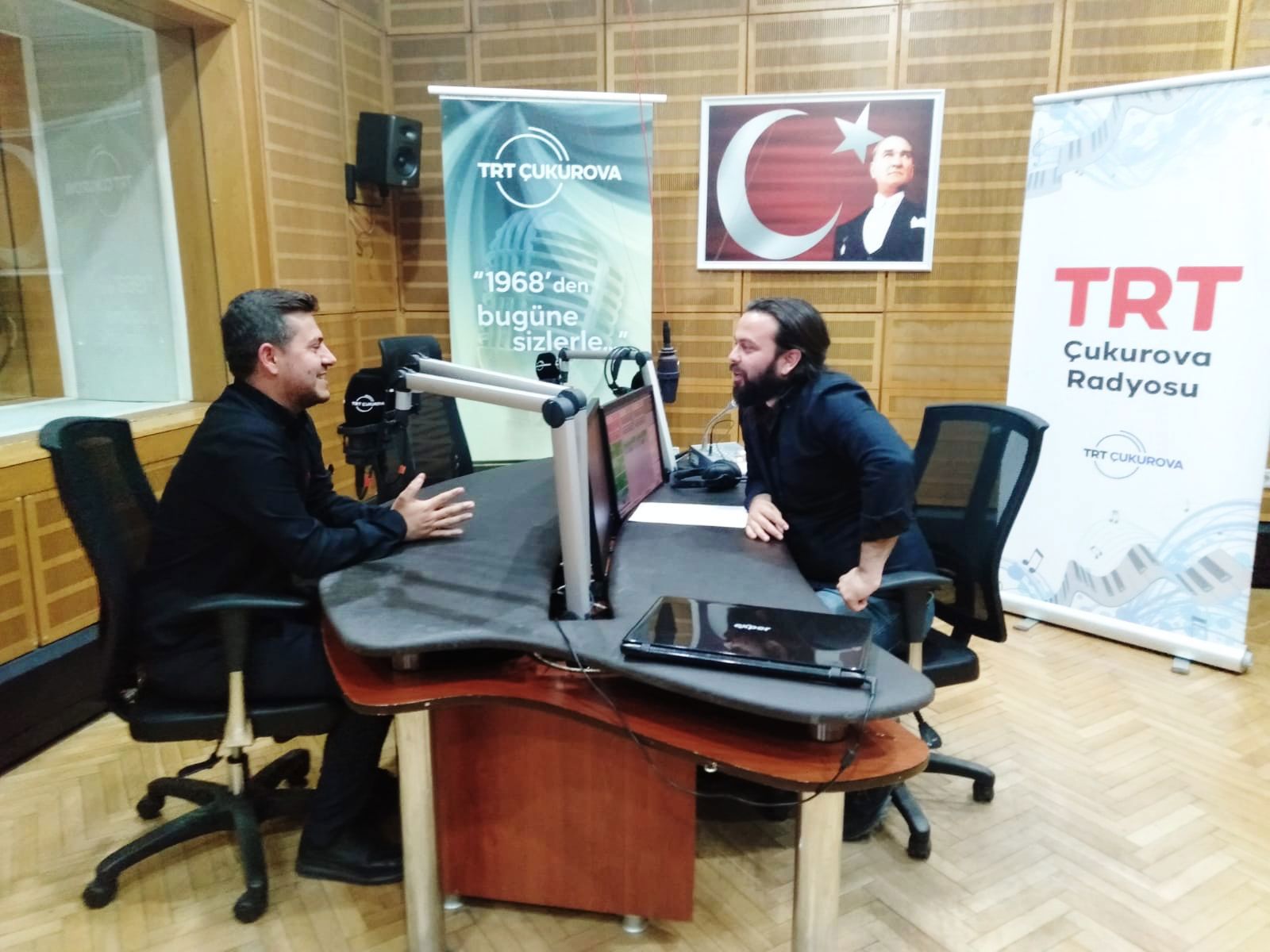 TRT Çukurova Radyosu Genç Yaşam Programında"Afet Sonrası Psikolojik Etkiler ve  Sınav Sürecinde Çocuklara Etkisi" üzerine konuştuk, Bakanlığımızın koordinasyonunda il müdürlüğümüzün psikososyal destek çalışmalarını anlattık.  - fotoğraf 1
