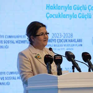 Bakanımız Derya Yanık "Türkiye Çocuk Hakları Strateji Belgesi ve Eylem Planı Tanıtım Toplantısı"na Katıldı - fotoğraf 1
