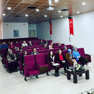 Koruyucu Aile Başvuruları Bilgilendirme Toplantısı - fotoğraf 1