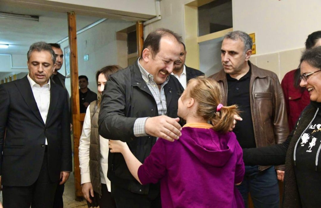 Valimiz Sn.Ali Hamza Pehlivan, özel çocuklarımız ve gençlerimizi ziyaret etti.  📍 Nihat Sözmen Bakım Rehabilitasyon Ve Aile Danışma Merkezi  - fotoğraf 2