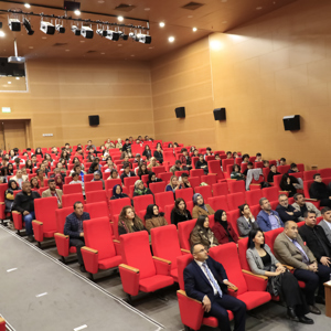 10-16 Mayıs Engelliler Haftası Programları Erzincan Binali Yıldırım Üniversitesindeki Konferans İle Başladı. - fotoğraf 1