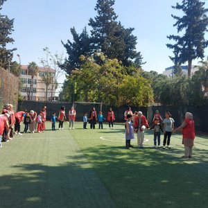 Onlar bizim geleceğimiz, yarınlara olan umudumuz... Mersin Çocuk Evleri Sitemizdeki canımız çocuklarımız #DamlaGönüllüleri ile eğlenceli bir gün geçirdiler. - fotoğraf 3