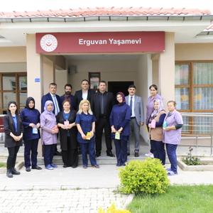 Sevgiyle Her Engeli Aşarız. - fotoğraf 5