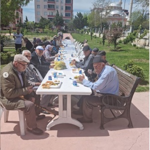 Merzifon Huzurevi Müdürlüğümüzde Hıdırellez Kutlaması - fotoğraf 2