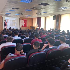 #MezitliSHM, Ulaştırma Hizmetleri Mesleki ve Teknik Anadolu Lisesi öğrencilerine "Öfke Kontrolü ve Akran Zorbalığı" eğitimi vermiştir. - fotoğraf 2