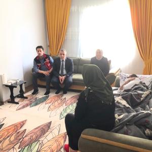 #Yenişehir ve #Akdeniz  İlçemizde ikamet eden Mol ve Özdemir ailelerimizi, İl müdürümüz,il müdür yardımcımız ve Akdeniz Sosyal Hizmet Merkezi Müdürümüz ile ziyaret ettik.  - fotoğraf 1