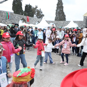 Depremzede Aileler Bakü’de Aile Festivaline Katıldı - fotoğraf 2