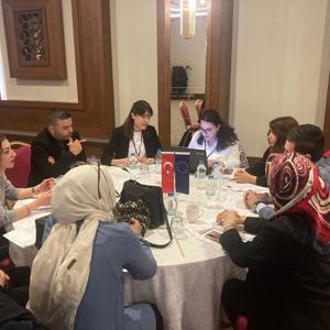 Kadınların Kooperatifler Yoluyla Güçlendirilmesi Projesi kapsamında Pazarlama Ağı Geliştirme ilk toplantısı 18 Mayıs Perşembe günü Afyonkarahisar'da gerçekleştirildi. - fotoğraf 1