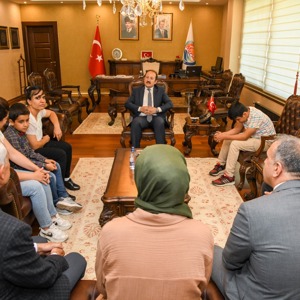 #EngellilerHaftası'nda özel çocuklarımız ile Valimiz Sn.Ali Hamza Pehlivan'ı ziyaret ettik.  - fotoğraf 2