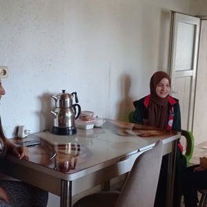 Vatandaşlarımızı sosyal yardım ve sosyal hizmet modellerimizden yararlandırmak,gerektiğinde diğer kamu hizmetlerinden faydalanmalarını sağlamak için hane ziyaretlerimizi aralıksız sürdürüyoruz.  📍 Anamur - fotoğraf 3