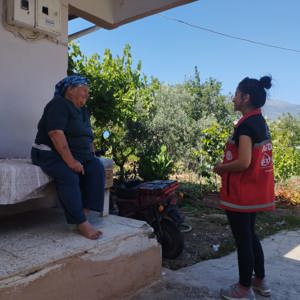 Vatandaşlarımızı sosyal yardım ve sosyal hizmet modellerimizden yararlandırmak,gerektiğinde diğer kamu hizmetlerinden faydalanmalarını sağlamak için hane ziyaretlerimizi aralıksız sürdürüyoruz.  📍 Anamur - fotoğraf 1