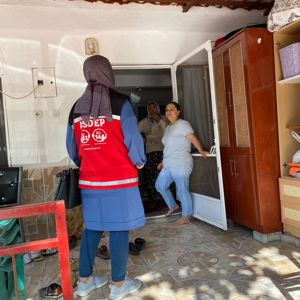 Ulusal Hane Ziyaretleri kapsamında #ASDEP ekiplerimizle vatandaşlarımızı bilgilendirmeye, sosyal destek hizmetlerimizle desteklemeye devam ediyoruz.  #AileSosyalDestekProgramı #ASDEPHerYerde  📍Anamur - fotoğraf 4