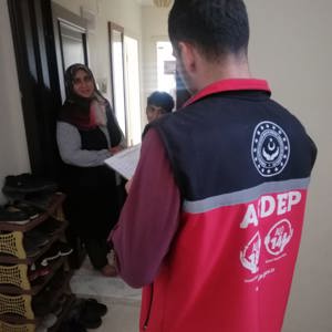 #TarsusSHM, "Ulusal Hane Ziyaretleri" kapsamında vatandaşlarımızın ihtiyaçlarını yerinde tespit etmek üzere saha çalışmalarına devam ediyor.  - fotoğraf 2
