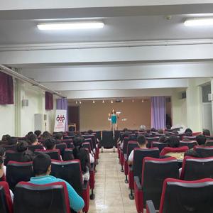 #YenişehirSHM,  Mersin Anadolu Lisesi öğrencilerine yönelik  ''Evlilik Öncesi Eğitim, Madde Bağımlılığı, Öfke Kontrolü, Akran Zorbalığı, Erken Yaşta ve Zorla Evliliklerle Mücadele''  konularında eğitim vermiştir.  - fotoğraf 2