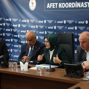 Aile ve Sosyal Hizmetler Bakanımız Mahinur Özdemir Göktaş, İlk Ziyaretini Kahramanmaraş'a Yaptı - fotoğraf 5