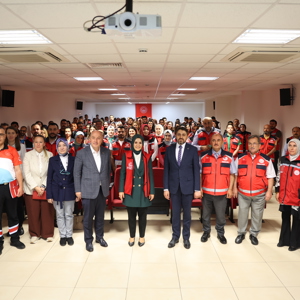 Aile ve Sosyal Hizmetler Bakanımız Mahinur Özdemir Göktaş, İlk Ziyaretini Kahramanmaraş'a Yaptı - fotoğraf 16