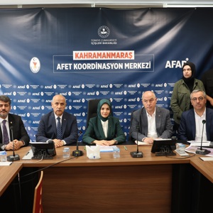 Aile ve Sosyal Hizmetler Bakanımız Mahinur Özdemir Göktaş, İlk Ziyaretini Kahramanmaraş'a Yaptı - fotoğraf 4