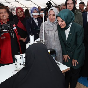 Aile ve Sosyal Hizmetler Bakanımız Mahinur Özdemir Göktaş, İlk Ziyaretini Kahramanmaraş'a Yaptı - fotoğraf 20