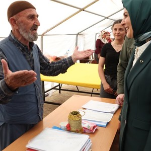 Aile ve Sosyal Hizmetler Bakanımız Mahinur Özdemir Göktaş, İlk Ziyaretini Kahramanmaraş'a Yaptı - fotoğraf 21