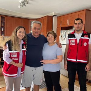 #MezitliSHM, vatanını, bayrağını canı pahasına koruyan kahraman gazilerimizi ziyaret etmeye devam ediyor.  - fotoğraf 1