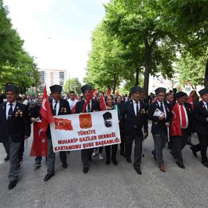 95 Kilometrelik “Onurlu ve Gururlu Atatürk ve İstiklal Yolu Yürüyüşü” yapıldı. - fotoğraf 18