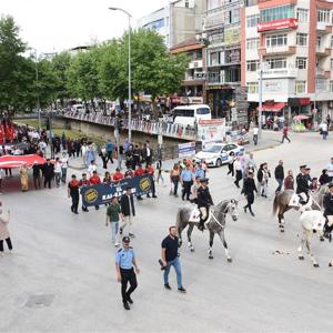 95 Kilometrelik “Onurlu ve Gururlu Atatürk ve İstiklal Yolu Yürüyüşü” yapıldı. - fotoğraf 21
