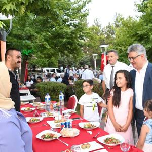 DEMOKRASİ ZAFERİ - fotoğraf 5