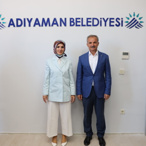 Aile ve Sosyal Hizmetler Bakanımız Göktaş Bayramın Son Gününde Adıyaman’da Depremzedelerle Bir Araya Geldi - fotoğraf 5